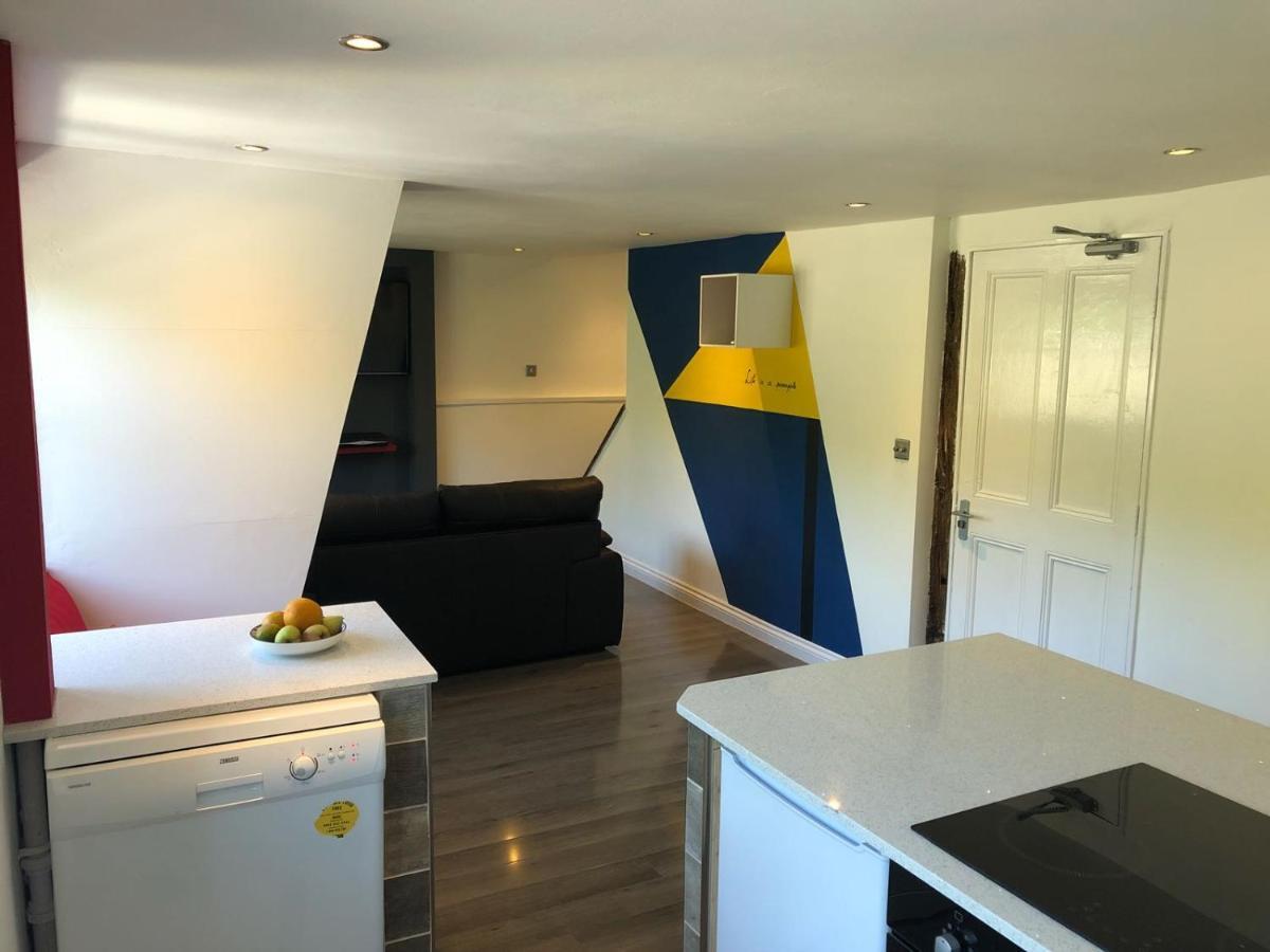 Old Fleece Apartments Stroud  Extérieur photo